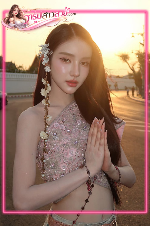 โยชิ รินรดา Yoshirinrada คือใคร? จากมิสทิฟฟานี่สู่เน็ตไอดอล 4 ล้านคน